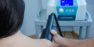 Trattamento di crioultrasuono terapia